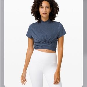 Lululemon Time to restore mock neck ss